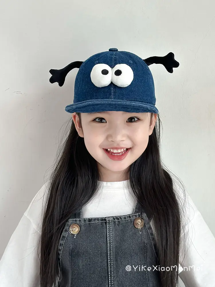 Blue Duck Cap for Girls Sun Hat with Eye Design — feature 4