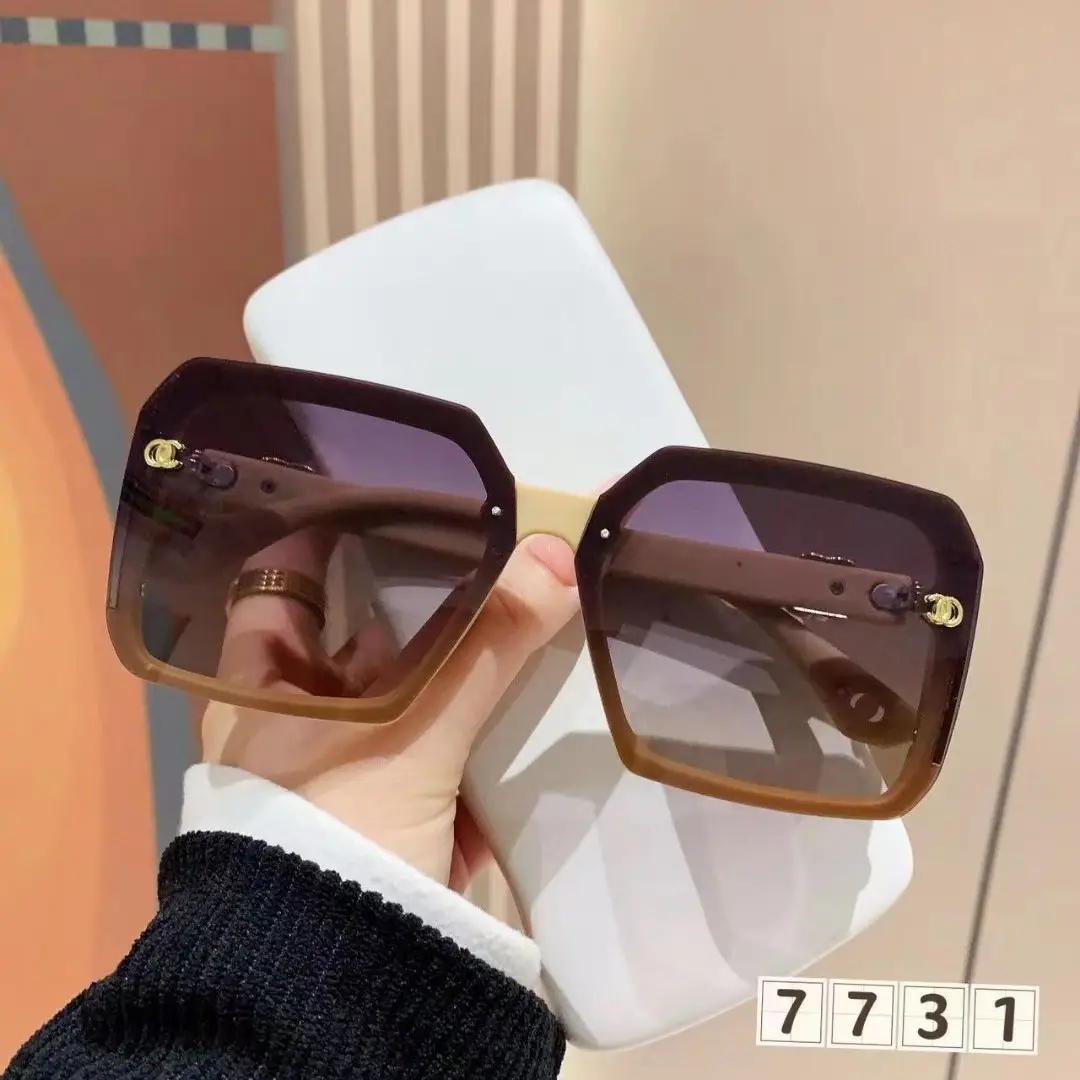 Women Polarized Sunglasses UV Protection Driving Sunshade — feature 4