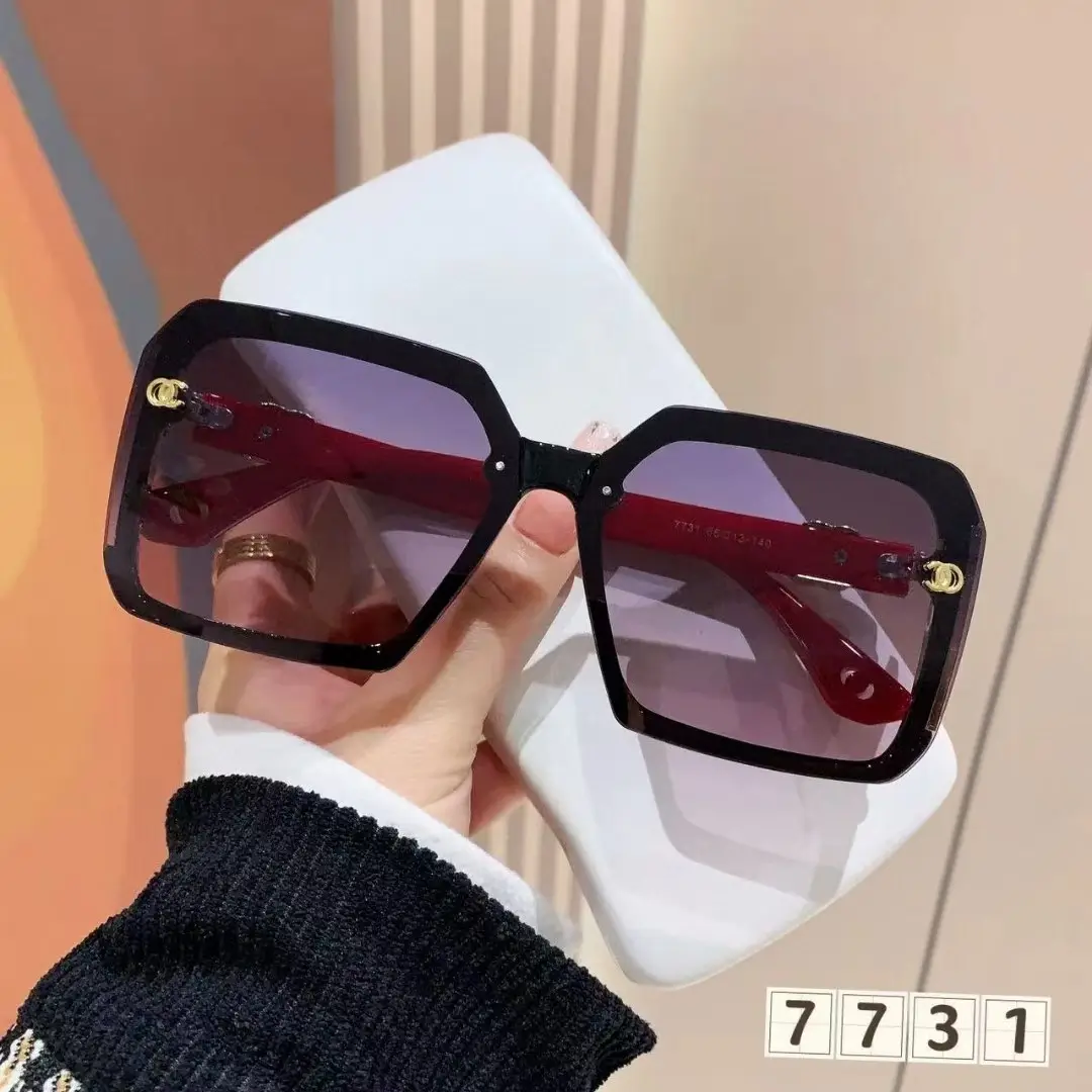 Women Polarized Sunglasses UV Protection Driving Sunshade - Image 2
