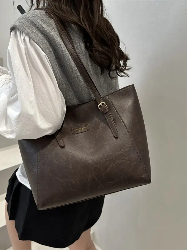 Women's Large Capacity Shoulder Bag Brown Leather Autumn Winter 2025 - Image 6