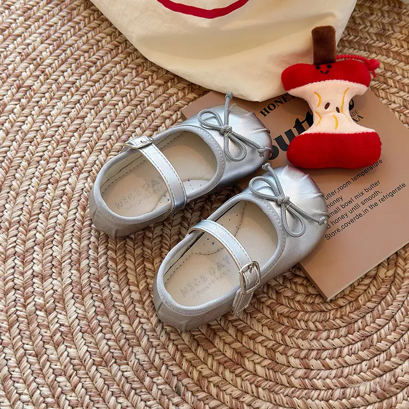 Silver Bow Princess Shoes for Girls Toddler — feature 18