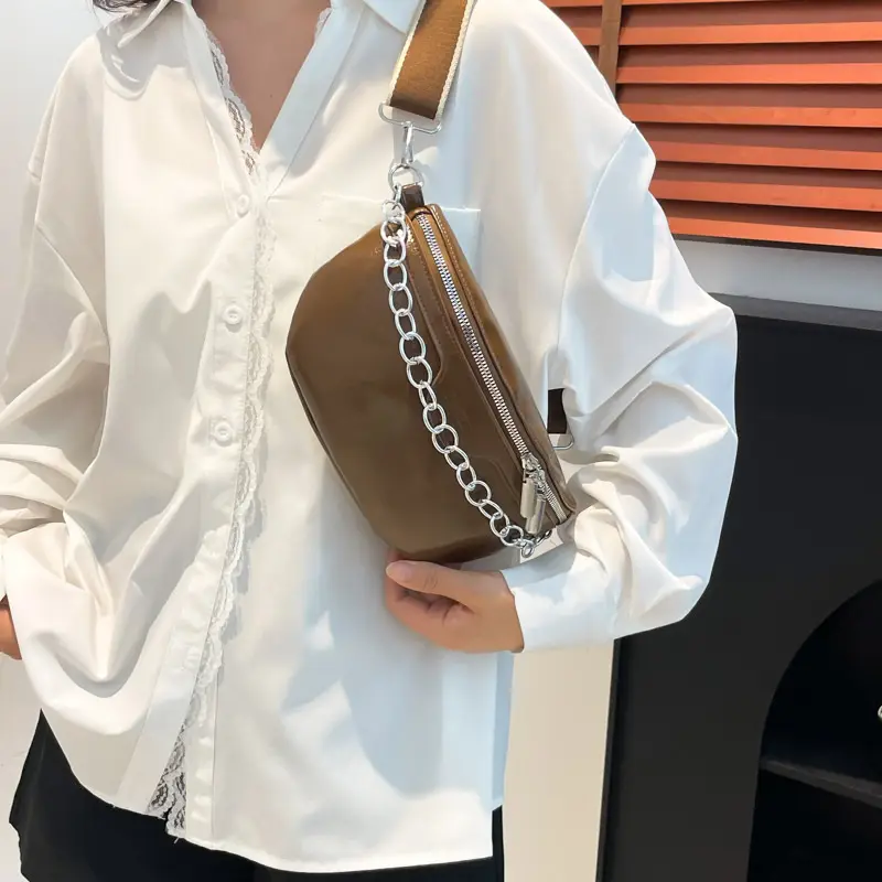 Black Chain Crossbody Bag for Women 2025 - Image 8