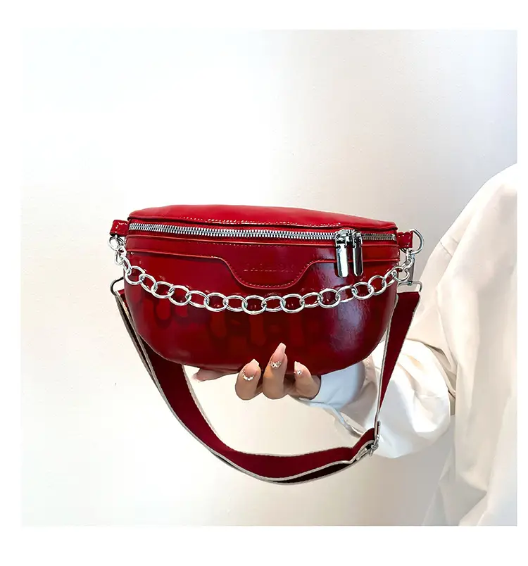 Black Chain Crossbody Bag for Women 2025 — feature 26