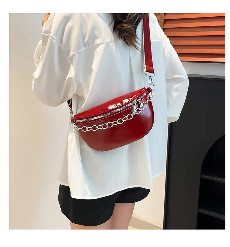 Black Chain Crossbody Bag for Women 2025 — feature 29