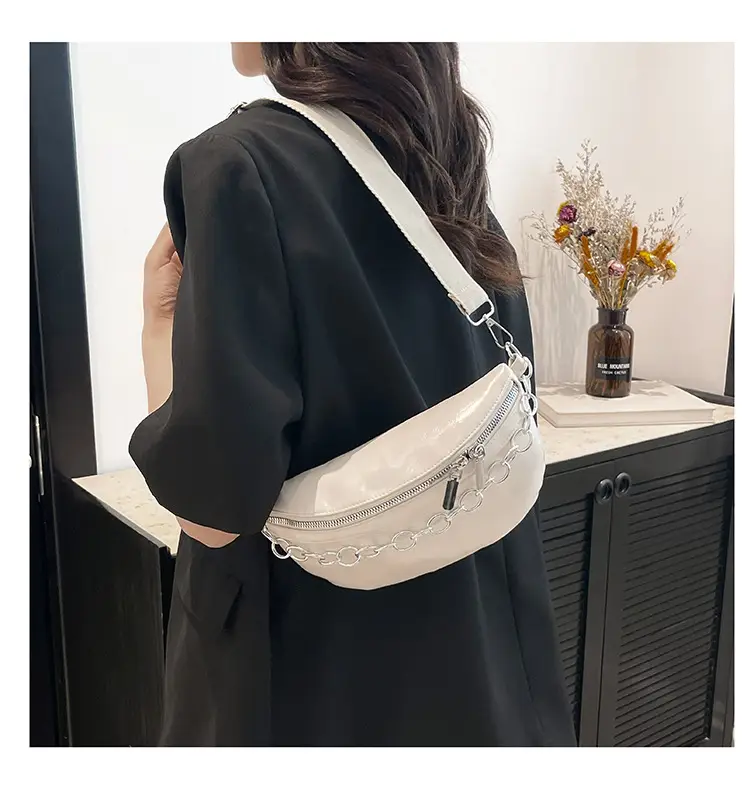 Black Chain Crossbody Bag for Women 2025 — feature 33