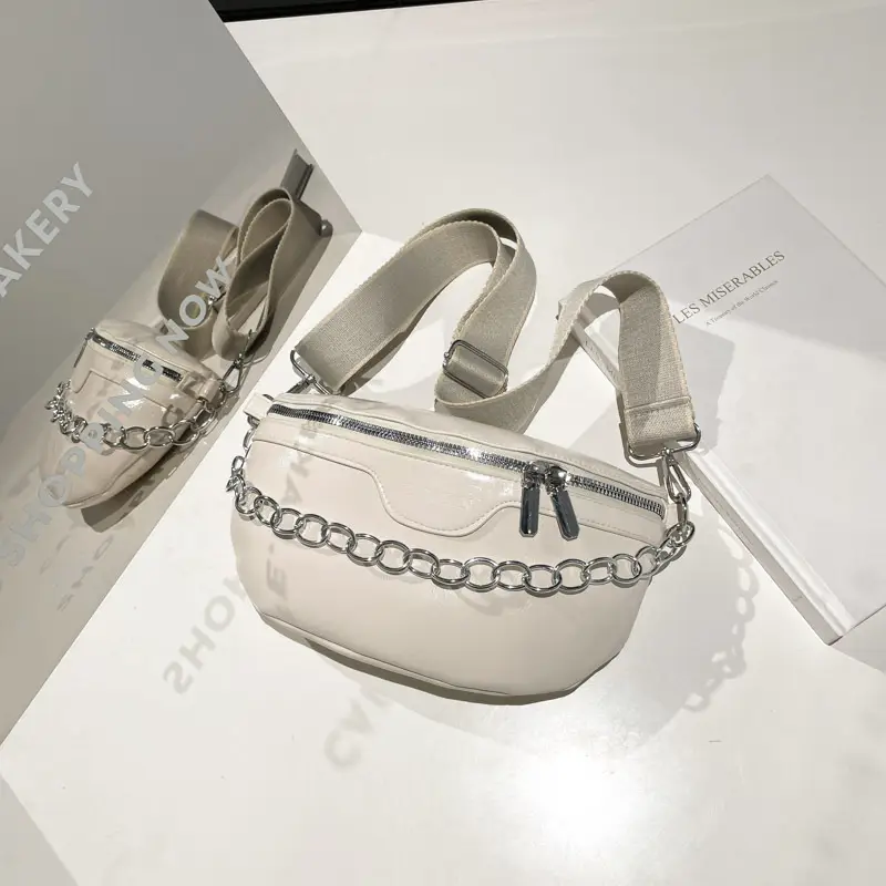 Black Chain Crossbody Bag for Women 2025 - Image 2