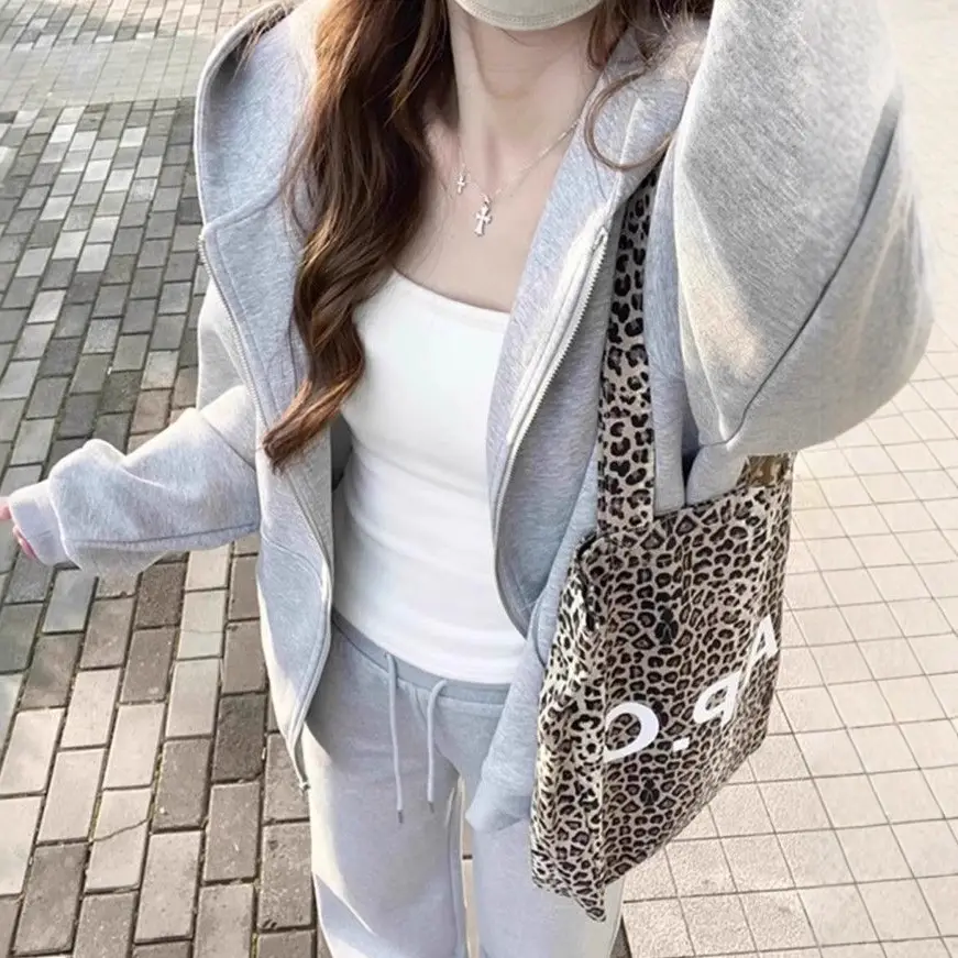 Pure Desire Hot Girl Camisole Women's White Beauty Back Slim Fit Outerwear Inner Bottoming Sleeveless Top Women's Summer with Breast Pad