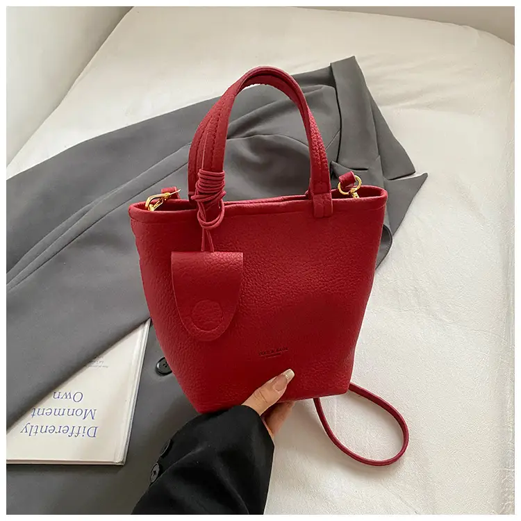 Women Pebbled Shoulder Bag Brown 2025 Retro Trendy — feature 25
