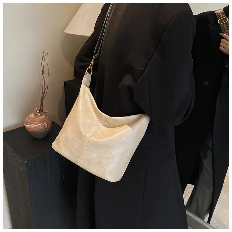Retro Brown Leather Shoulder Bag Women 2025 — feature 22