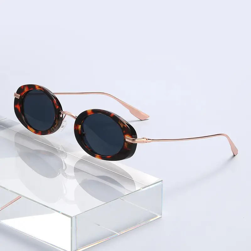 Oval Frame Sunglasses Black Anti-UV High End - Image 10