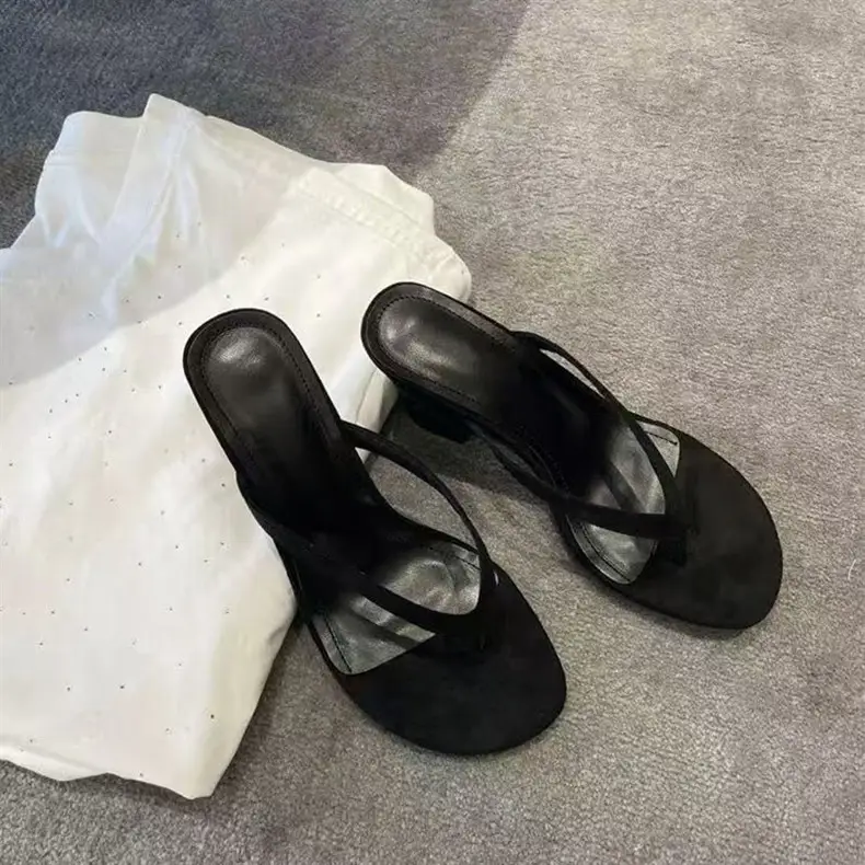 Black French Style High Heeled Flip Flops 2025 — feature 8