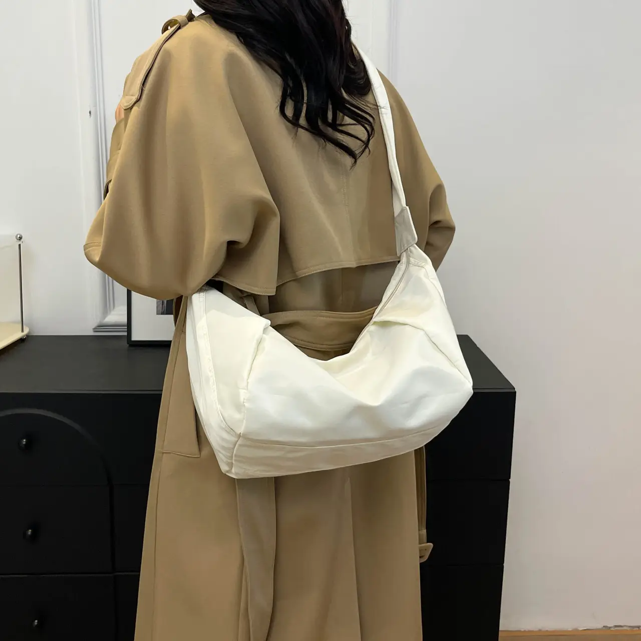 2025 New Summer Crossbody Bag Women's Nylon White Large Capacity — feature 9