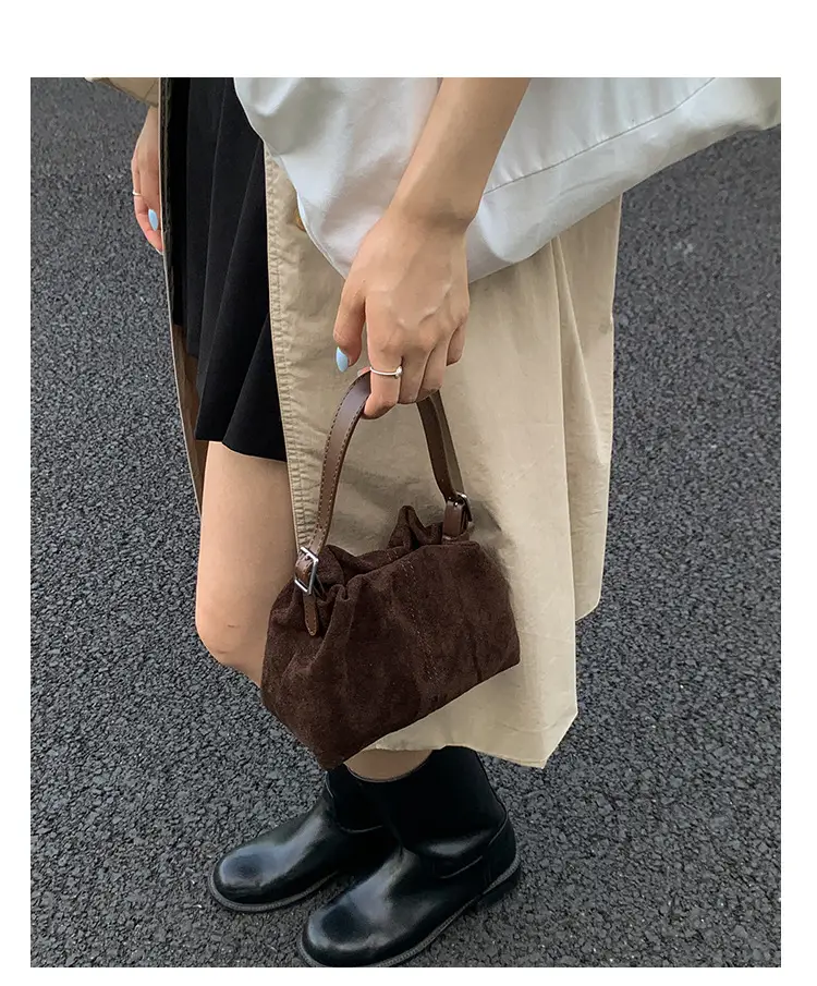 Suede Pleated Crossbody Bag Lucky Color Cloud Bag — feature 18