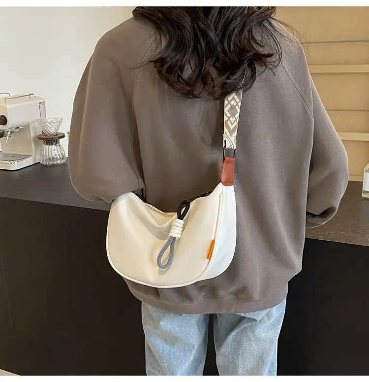 Women Crossbody Bag Canvas Summer Niche Commuter 2026 — feature 20