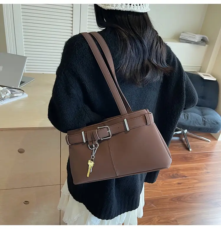 Pink Belt Buckle Shoulder Handbag for Women 2026 — feature 10