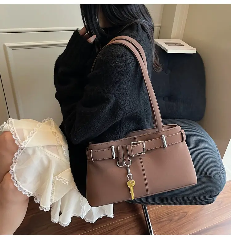 Pink Belt Buckle Shoulder Handbag for Women 2026 — feature 9