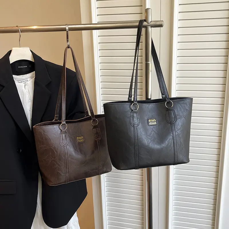 2025 Summer Women's Leather Tote Bag Black Brown