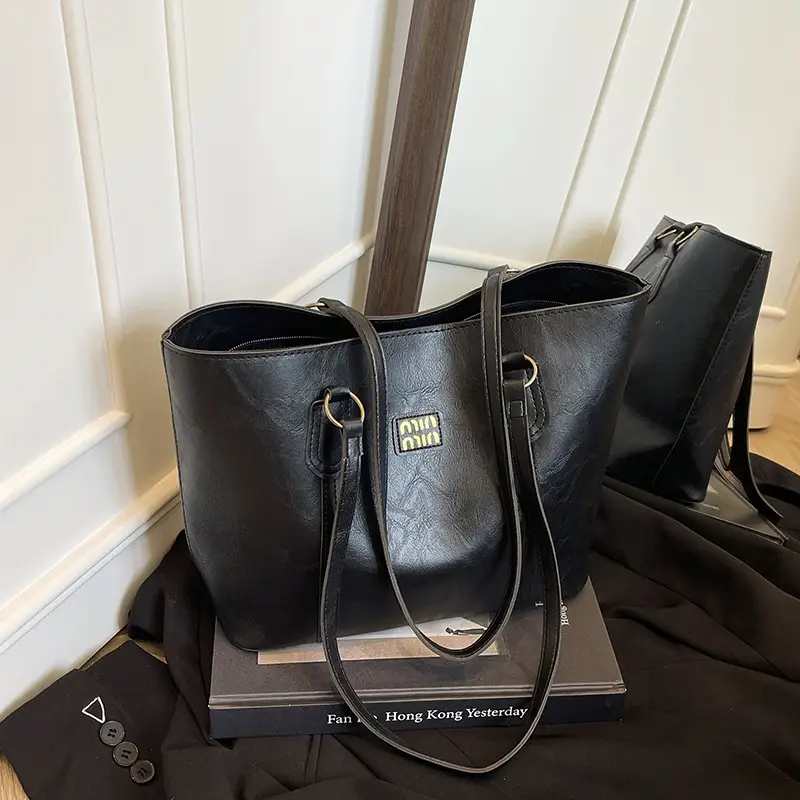 2025 Summer Women's Leather Tote Bag Black Brown