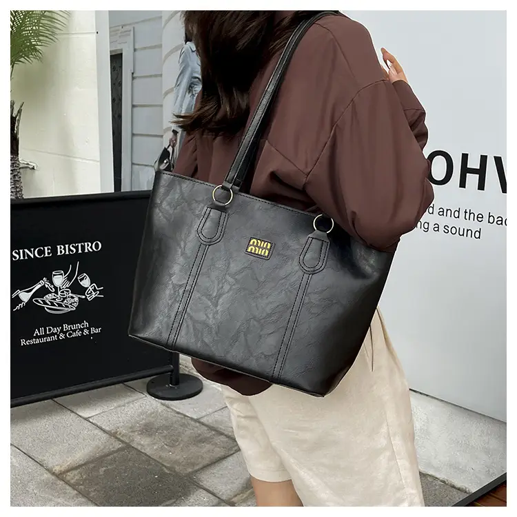 2025 Summer Women's Leather Tote Bag Black Brown — feature 14