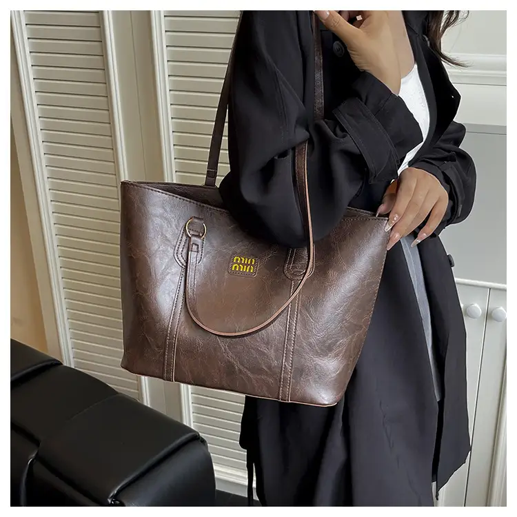 2025 Summer Women's Leather Tote Bag Black Brown — feature 9