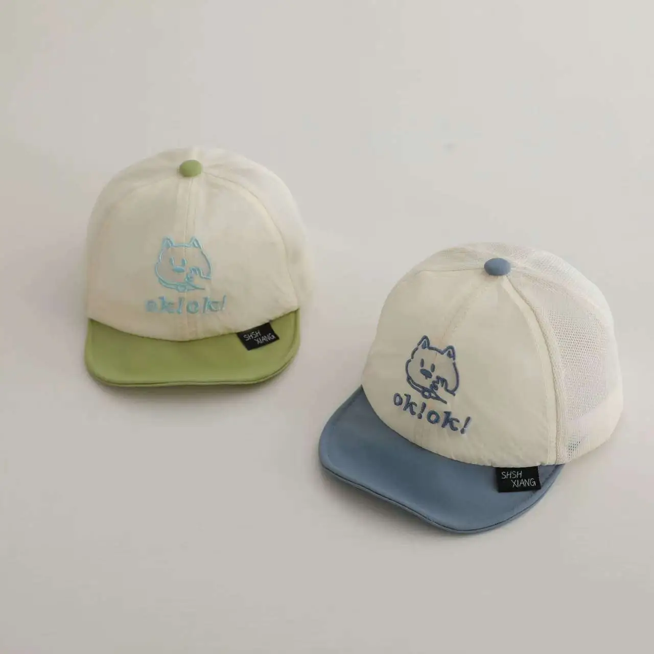 German Children's Mesh Cap with Cat Design — feature 4