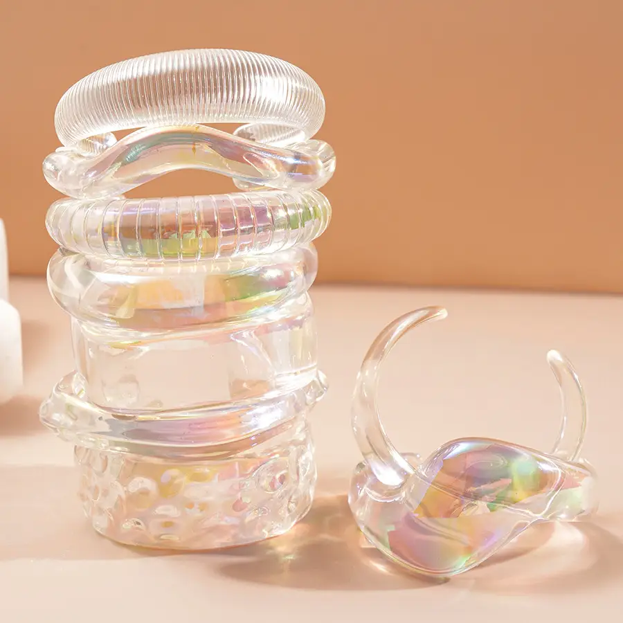 European and American Exaggerated Colorful Acrylic Geometric Irregular Bracelets Cross-Border Simple Personality Unique High-End Hand Jewelry for Women
