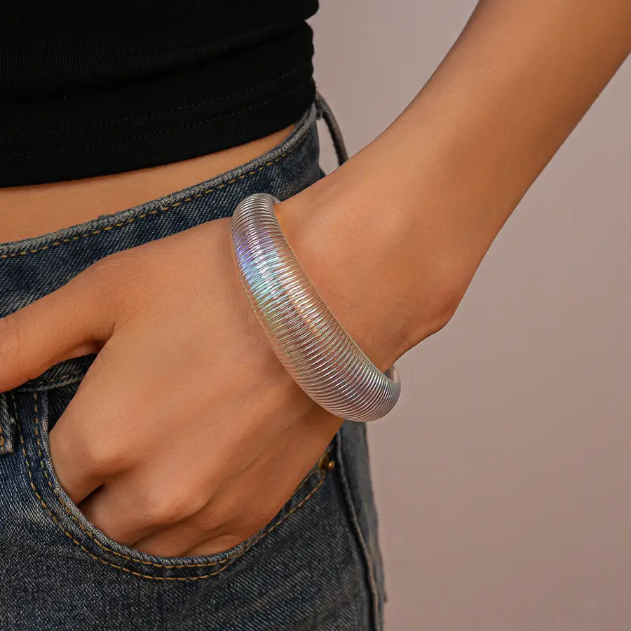 European and American Exaggerated Colorful Acrylic Geometric Irregular Bracelets Cross-Border Simple Personality Unique High-End Hand Jewelry for Women — feature 27