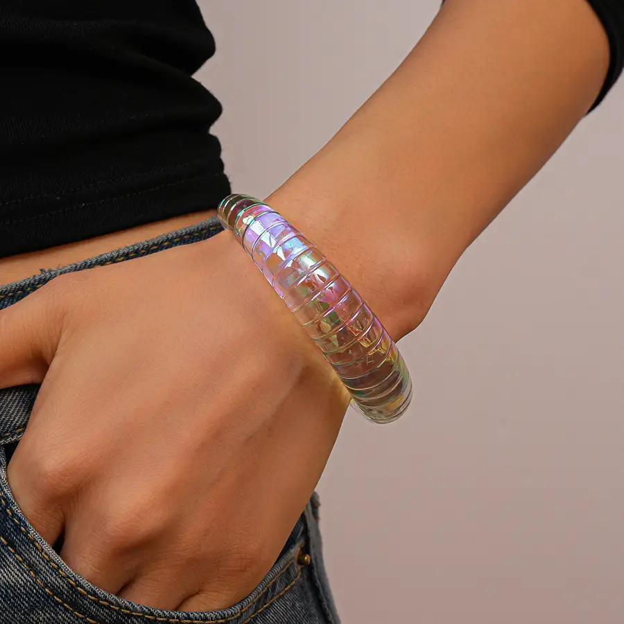 European and American Exaggerated Colorful Acrylic Geometric Irregular Bracelets Cross-Border Simple Personality Unique High-End Hand Jewelry for Women — feature 30