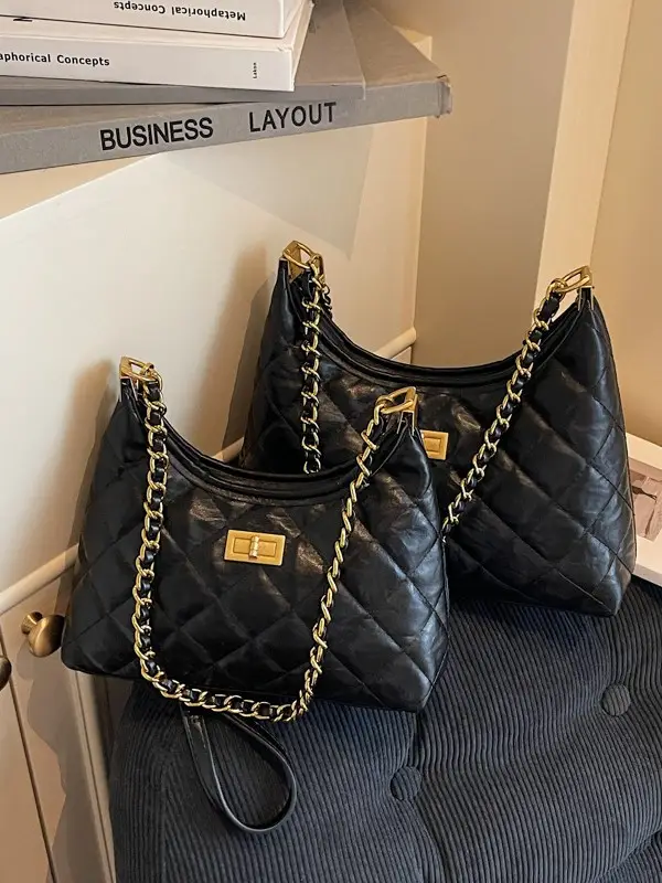 Silver Quilted Chain Tote Bag for Women 2026 - Image 4