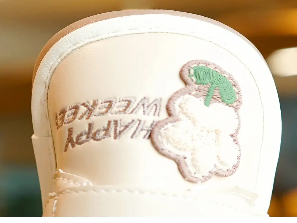 Pink Embroidered Baby Shoes for 1-2 Years Old — feature 1