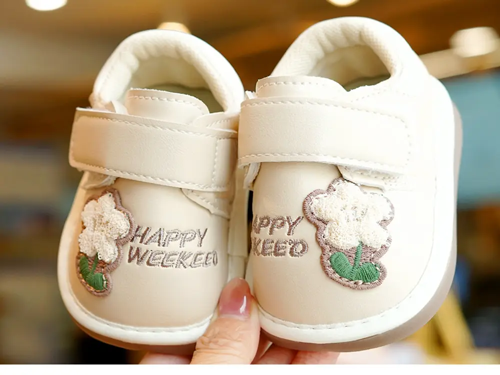 Pink Embroidered Baby Shoes for 1-2 Years Old — feature 6