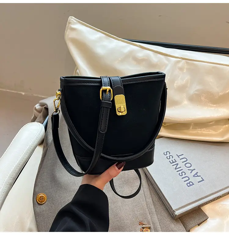Women's Crossbody Bag Beige Leather Bucket Design 2025 — feature 13