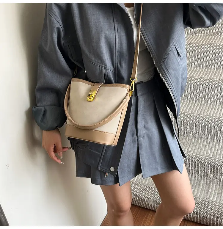 Women's Crossbody Bag Beige Leather Bucket Design 2025 — feature 19