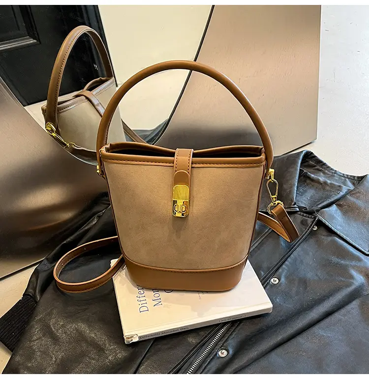 Women's Crossbody Bag Beige Leather Bucket Design 2025 — feature 7