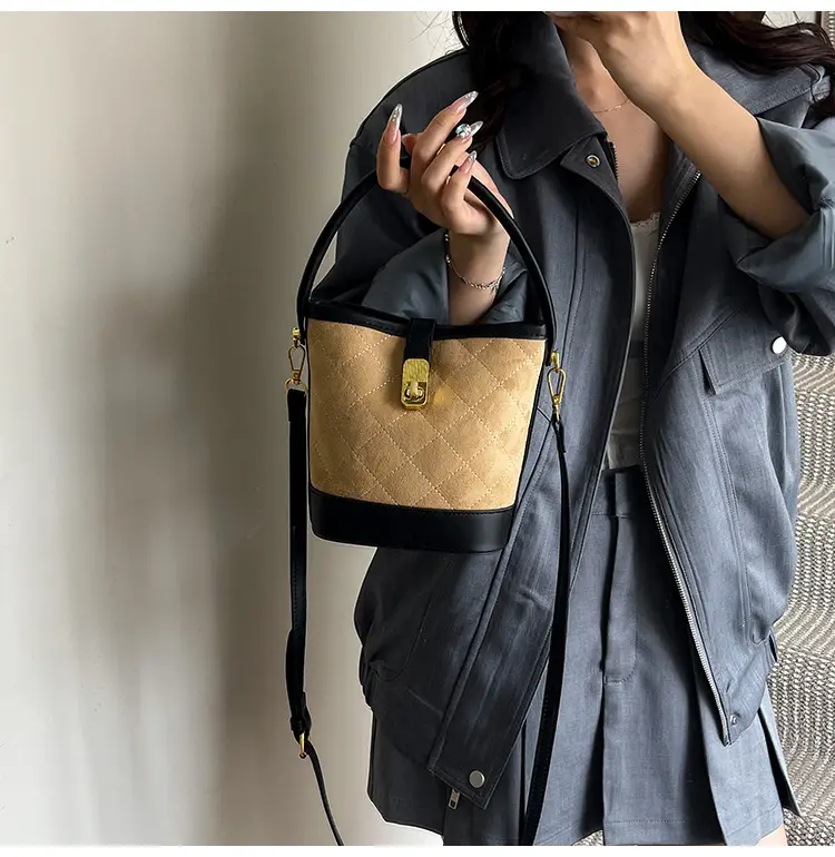 Retro Brown Quilted Shoulder Crossbody Bag for Women — feature 15