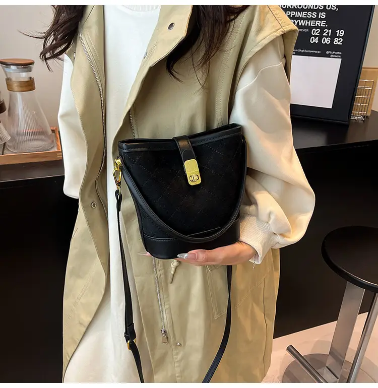Retro Brown Quilted Shoulder Crossbody Bag for Women — feature 20