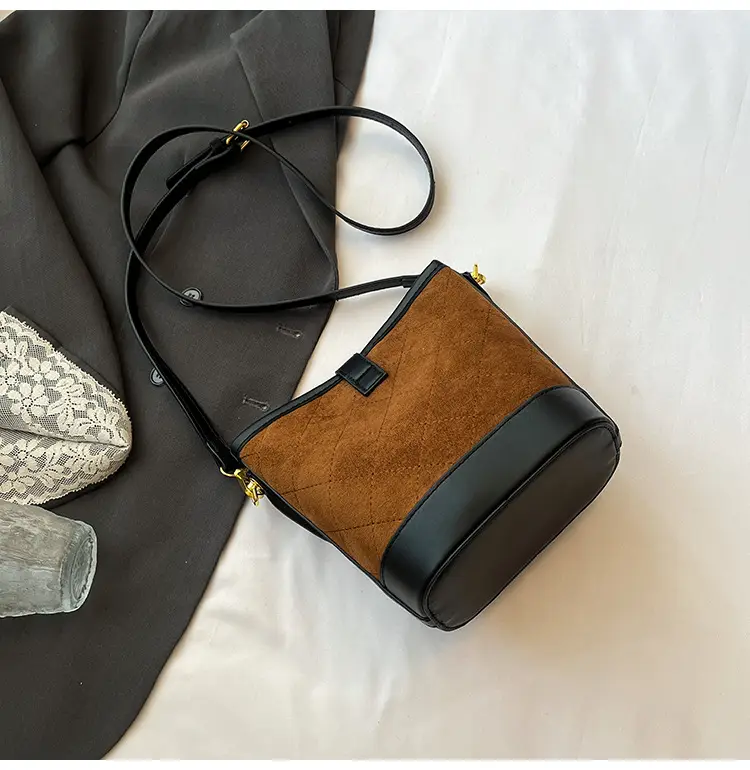 Retro Brown Quilted Shoulder Crossbody Bag for Women — feature 8