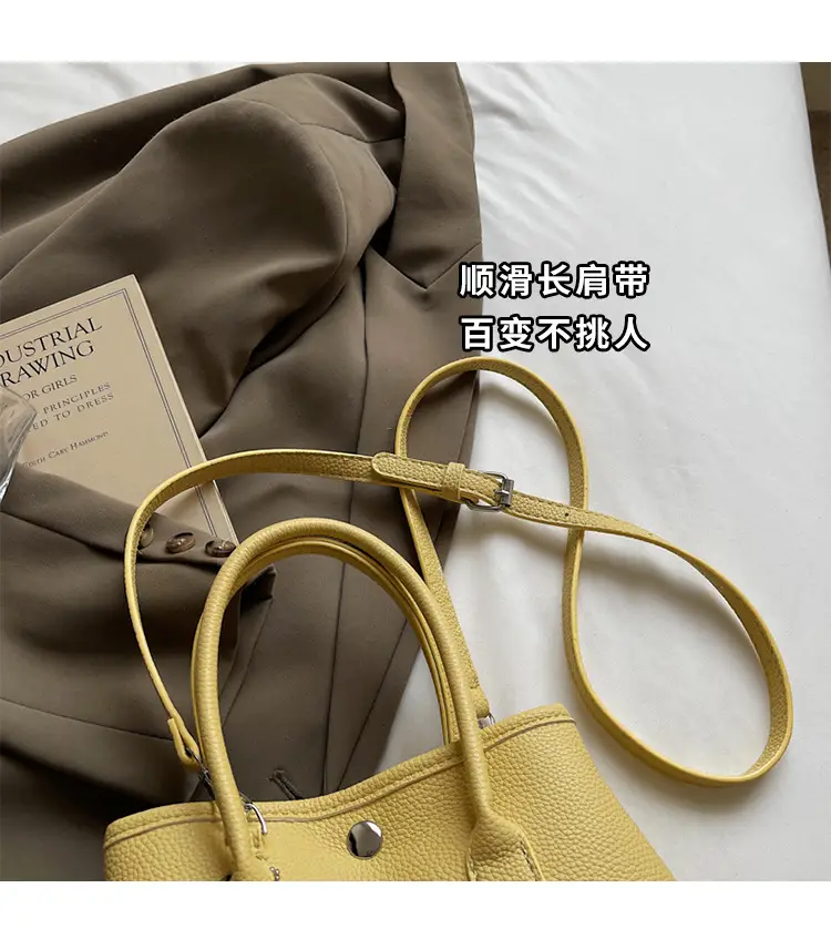 Women's Beige Leather Shoulder Bag with Teddy Bear Accessory — feature 4