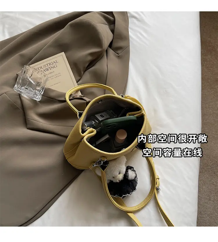 Women's Beige Leather Shoulder Bag with Teddy Bear Accessory — feature 8