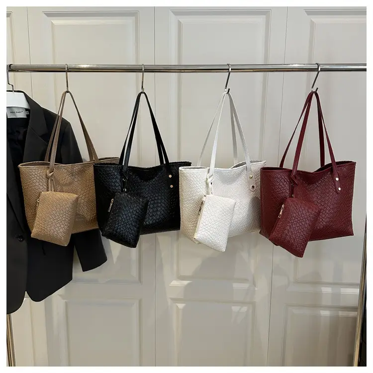 Retro Red Leather Tote Bag with Matching Pouch — feature 9