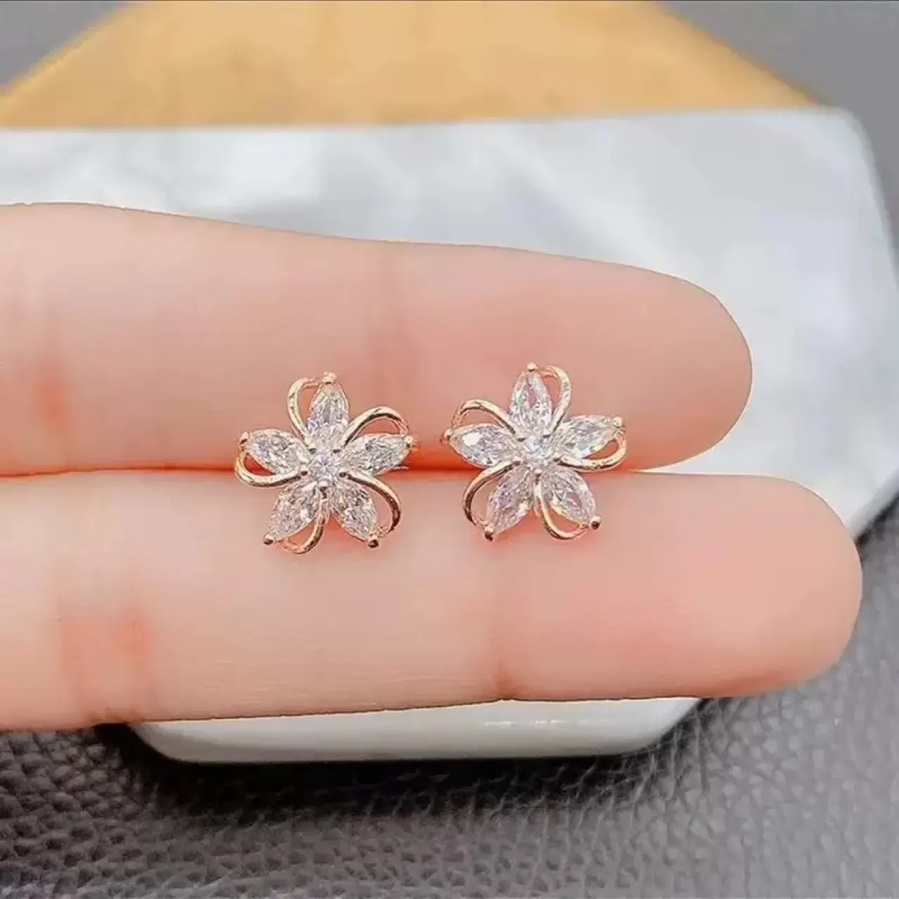 Elegant Five-Petal Flower Earrings Silver Gold Wholesale