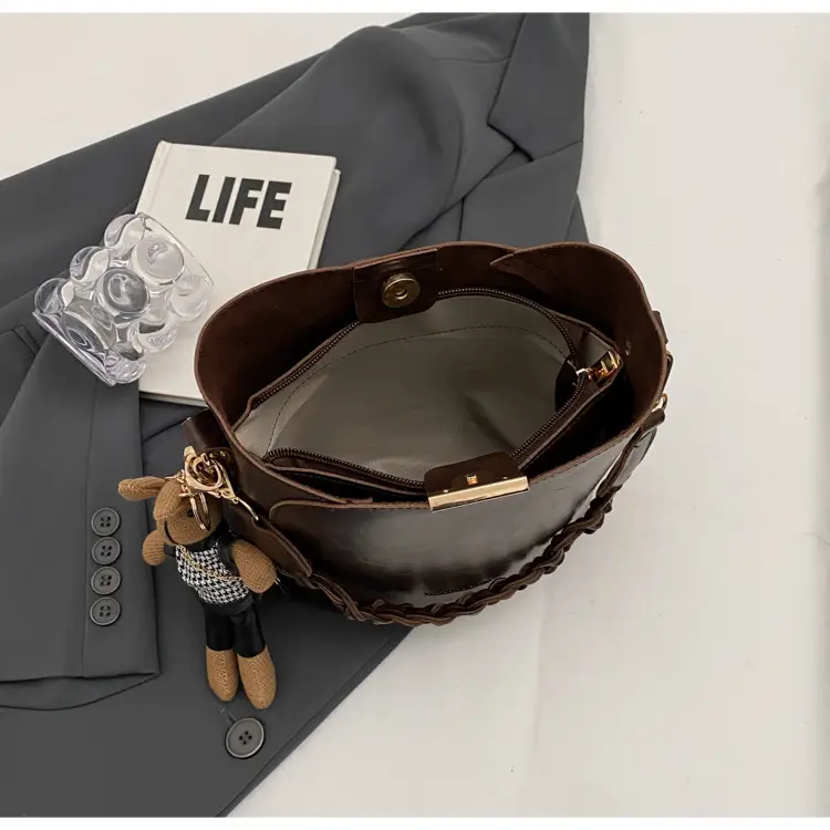 Brown Crossbody Bag for Women 2025 Casual Fashion — feature 10