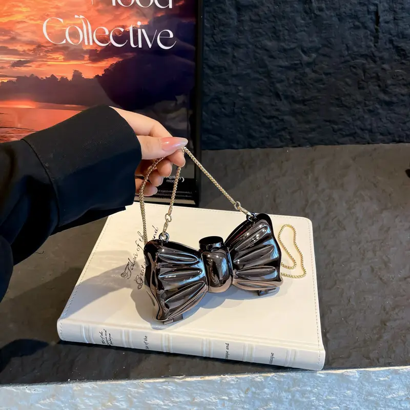2025 Red Bow Metal Shoulder Bag for Women - Image 9