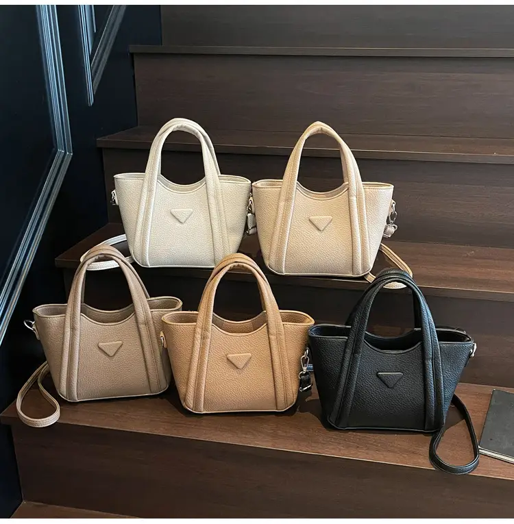 Women's Tan Textured Shoulder Bag 2026 New Trendy — feature 1