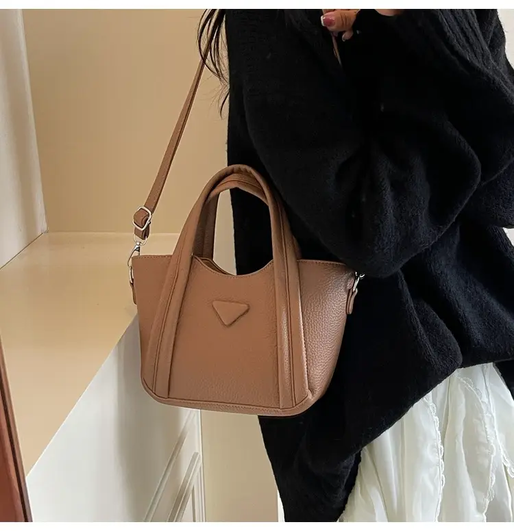 Women's Tan Textured Shoulder Bag 2026 New Trendy — feature 20