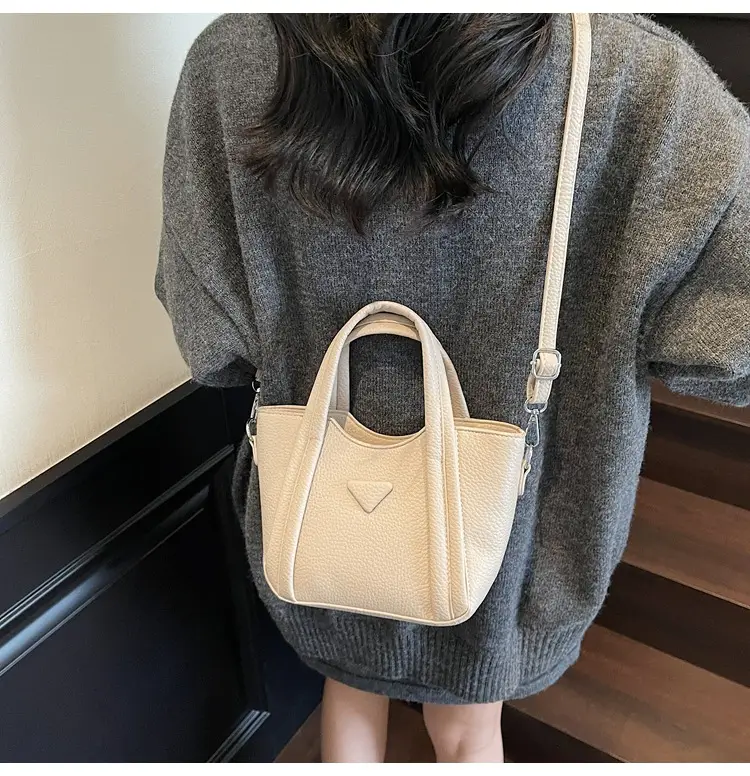 Women's Tan Textured Shoulder Bag 2026 New Trendy — feature 25