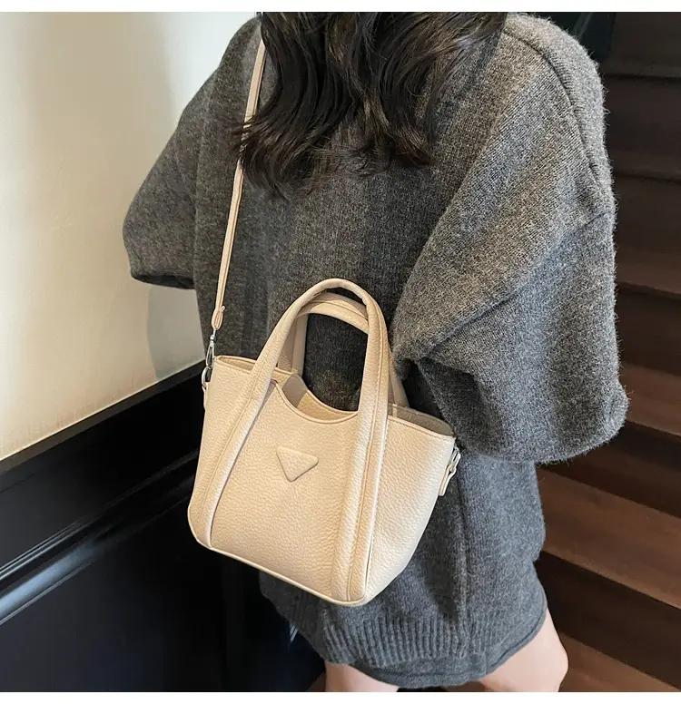 Women's Tan Textured Shoulder Bag 2026 New Trendy — feature 27