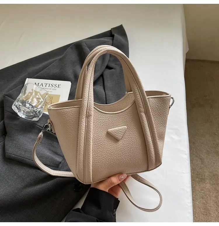 Women's Tan Textured Shoulder Bag 2026 New Trendy — feature 47