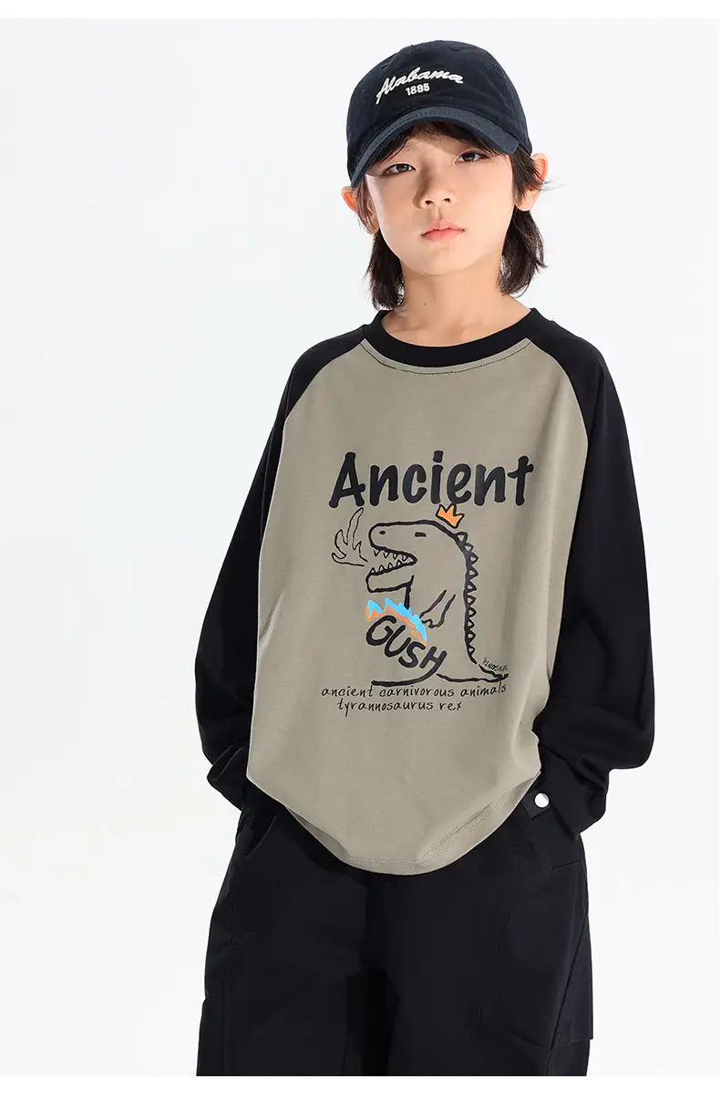 Kids Japanese Print Raglan Sleeve T-Shirt Grey Black 2025 — feature 10