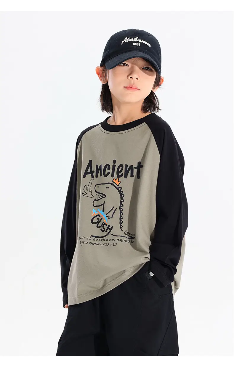 Kids Japanese Print Raglan Sleeve T-Shirt Grey Black 2025 — feature 17